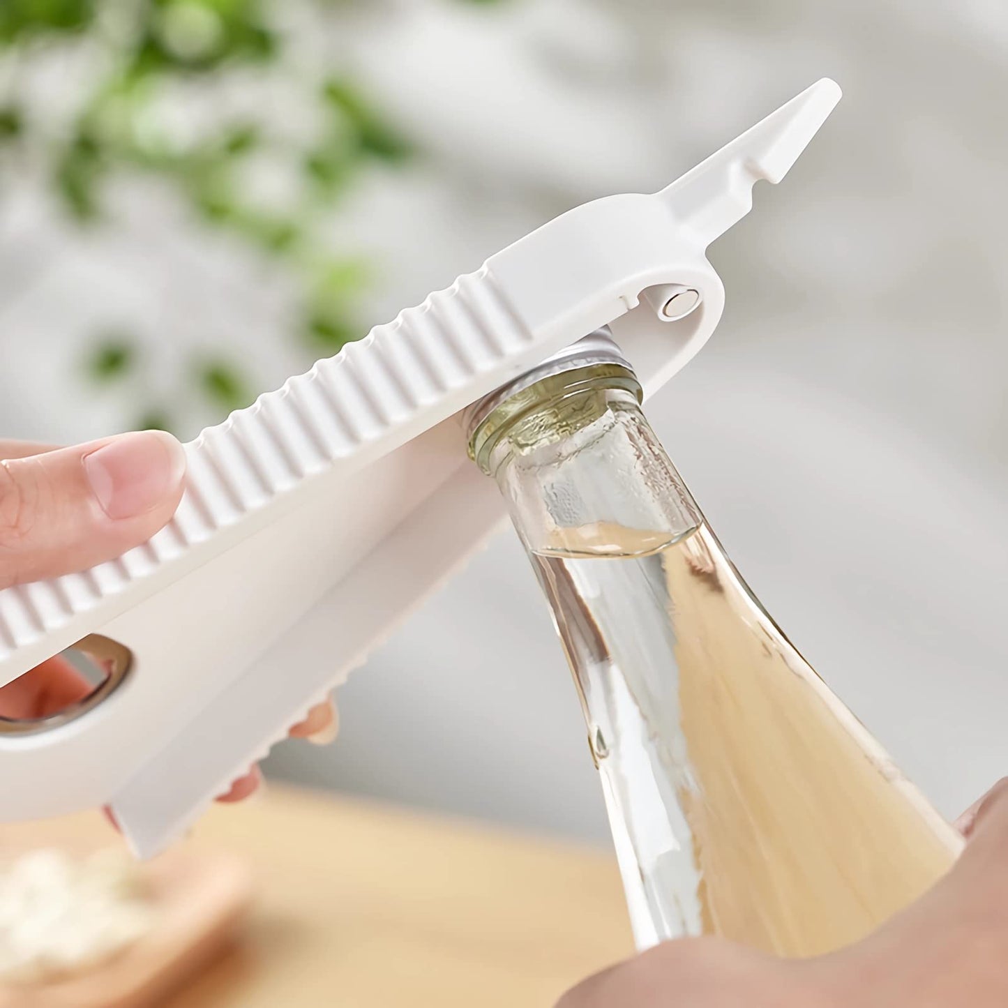 š„Multi-function bottle opener